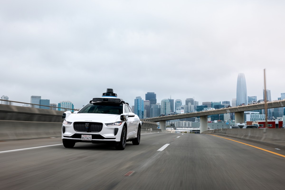 Waymo Secures Regulatory Approval for Full Autonomous Driving Across Bay Area and Southern California
