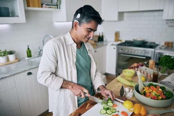 Cochlear Unveils Groundbreaking Edge AI Cochlear Implant with On-Device Machine Learning