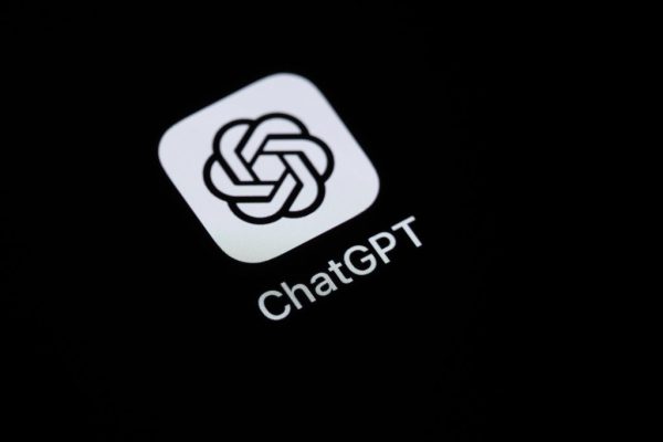 ChatGPT Surpasses 900 Million Weekly Active Users Amid Massive Funding Boost