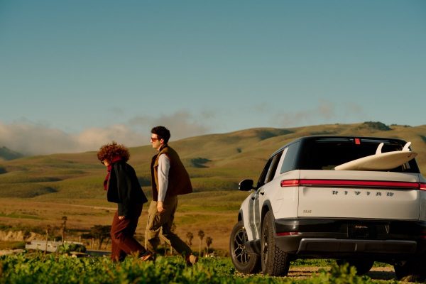 Rivian Delays $45,000 Base Model R2 Release Until Late 2027 Amid Strategic Shifts