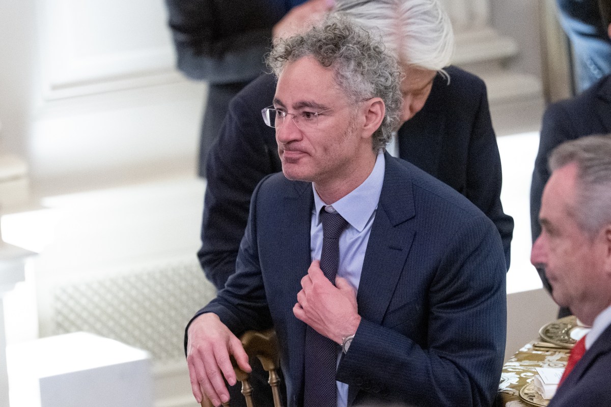 Palantir Assists IRS in Combating Financial Crimes Using Advanced AI Software