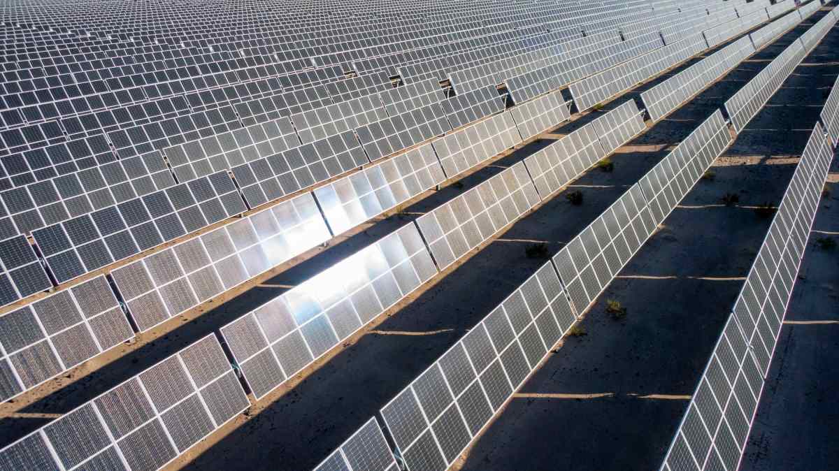 Meta Secures 1 Gigawatt of Solar Power to Fuel AI Data Centers