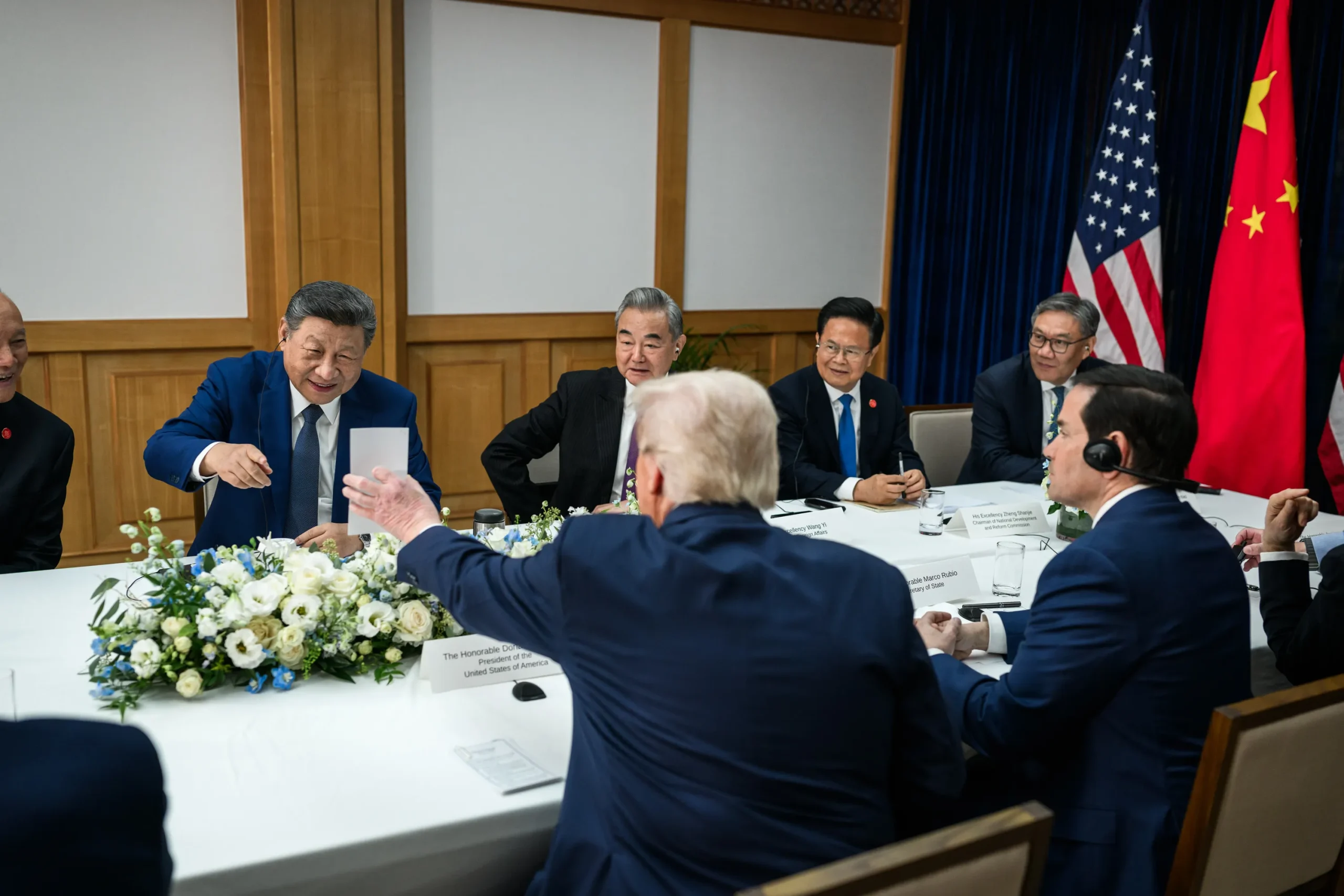 Elon Musk Mark Zuckerberg Influence - Elon Musk and Mark Zuckerberg Influence Trump to Halt AI Executive Order Over China Com